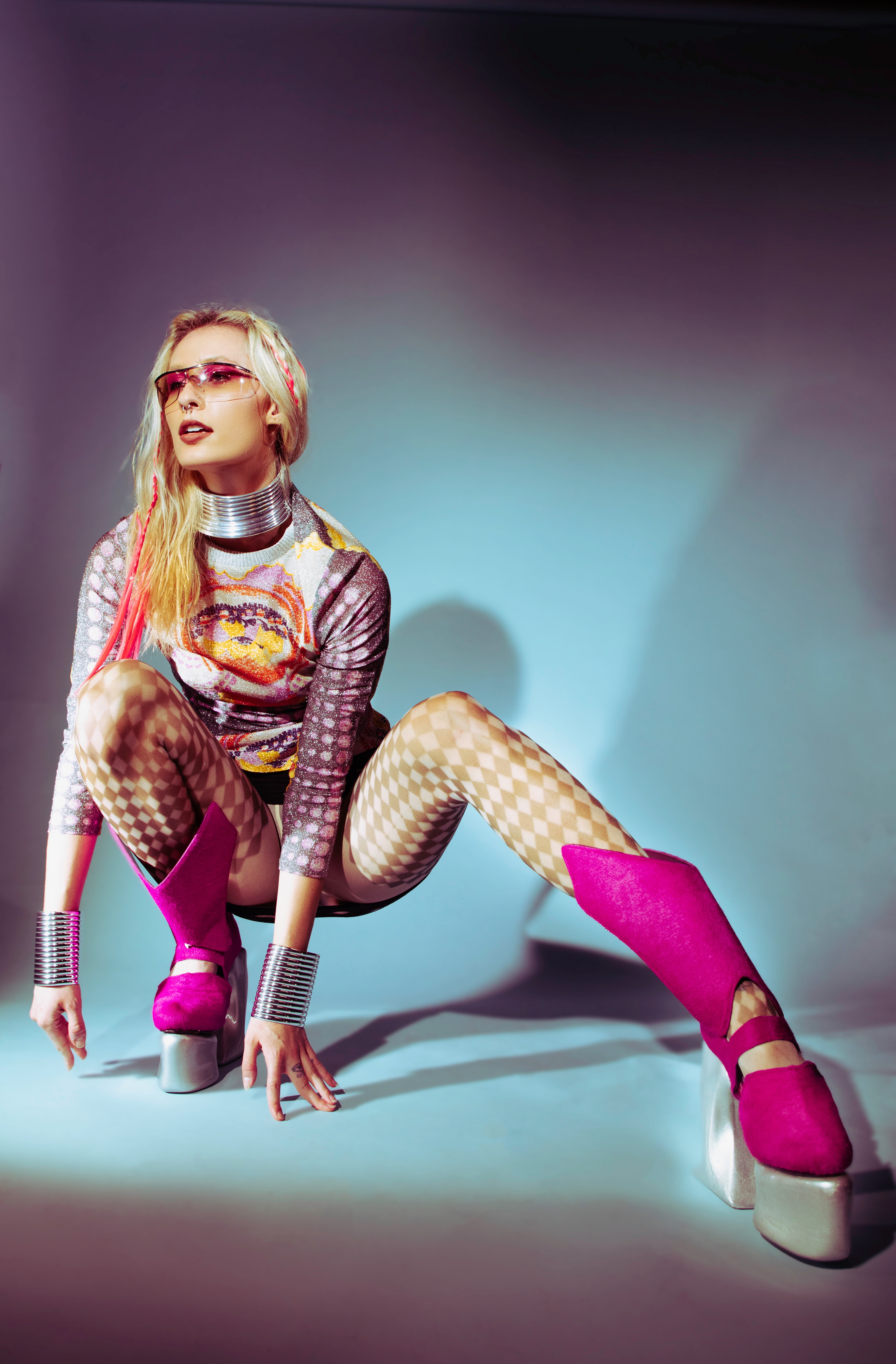 Human Wires ,  | International Design Awards Winners