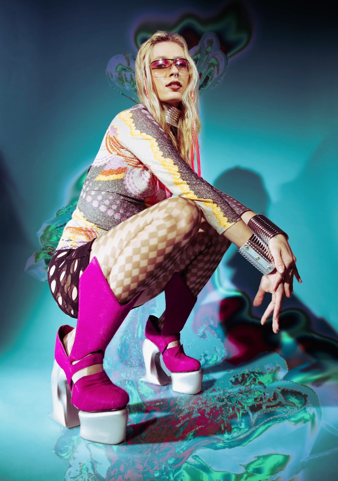 Human Wires ,  | International Design Awards Winners