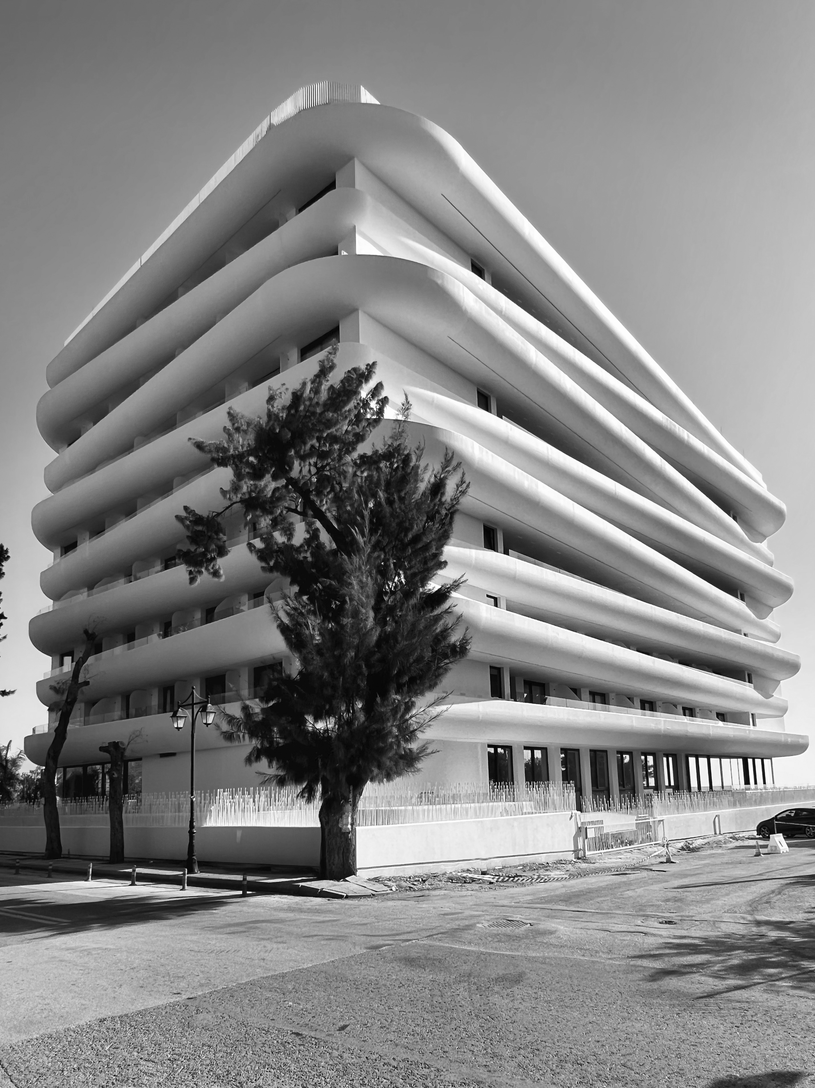 ISLA BROWN CORINTHIA, Elastic Architects | International Design Awards Winners